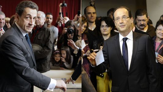 Nicolas Sarkozy et François Hollande ont voté respectivement dans le XVIe arrondissement de Paris et dans la ville de Tulle, en Corrèze. [Michel Euler / Fred Dufour - AFP]