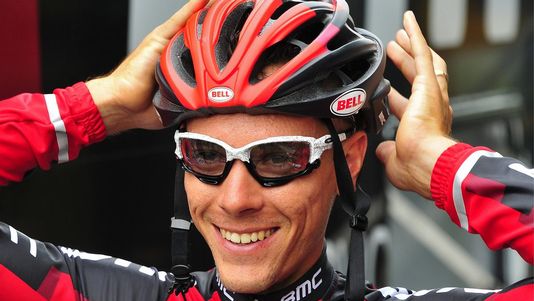 Philippe Gilbert tout sourire. Il remporte la 19e étape de la Vuelta, comme en 2010. [GUILLAUME HORCAJUELO - Keystone]