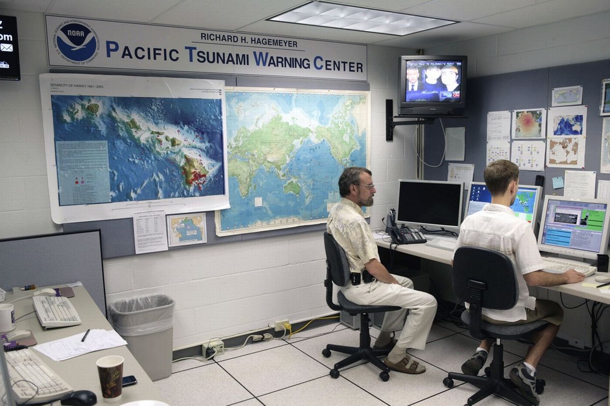 Le Pacific Tsunami Warning Center à Hawaï.