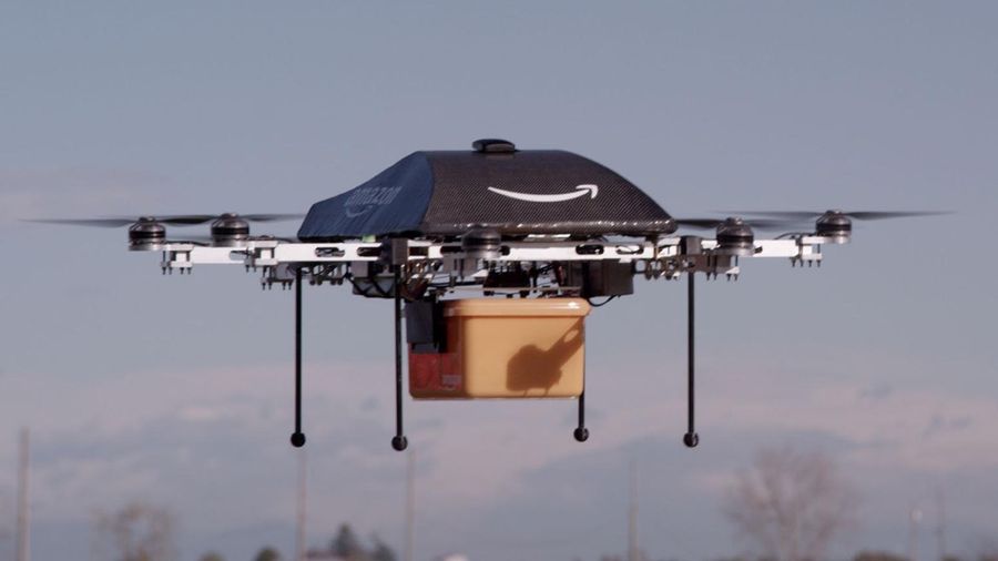 Amazon teste déjà un service de livraison par drone, au Canada et en Angleterre.