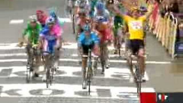 Cyclisme / Tour de France: Fabian Cancellara remporte la troisième étape au sprint