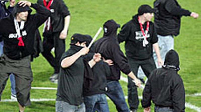 RÃ©sultat de recherche d'images pour "hooliganisme"