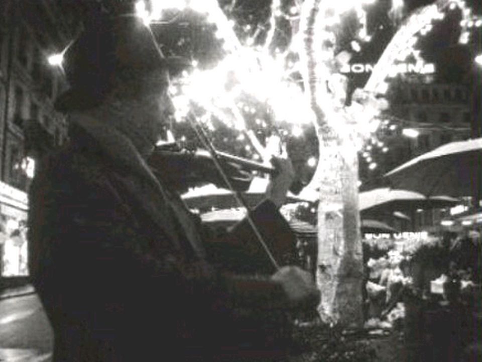 Violoniste à Noël [TSR 1967]