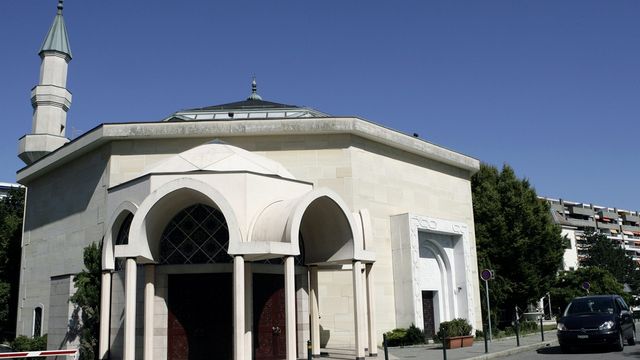 La mosquée de Genève et son minaret. [Salvatore Di Nolfi - Keystone]