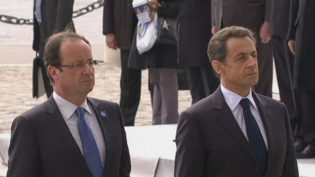 Séquences choisies - Sarkozy et Hollande côte à côte