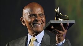 Harry Belafonte a été récompensé d'un Léopard d'or pour l'ensemble de sa carrière. [Urs Flüeler - Keystone]
