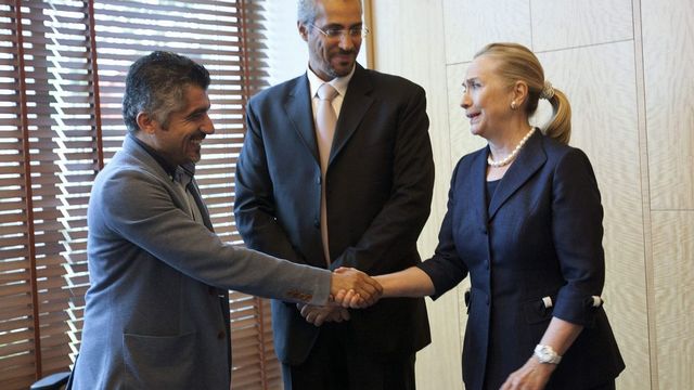 La sécrétaire d'Etat américaine Hillary Clinton a rencontré des activistes syriens à Istamboul. [Jacquelyn Martin - Keystone]
