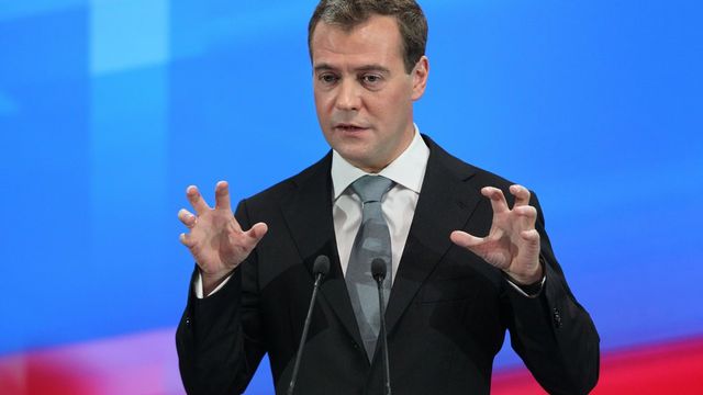 Une table ronde sur les scénarios pour la Russie a lieu en ouverture du WEF, avec un discours du Premier ministre Dmitri Medvedev, dont le pays assure la présidence du G20 cette année. [SERGEI ILNITSKY - Keystone]