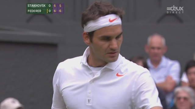(2e tour) Sergiy Stakhovsky (UKR) - Roger Federer (SUI). L'étonnant Ukrainien de 27 ans contrait le Suisse su tie-break [RTS]