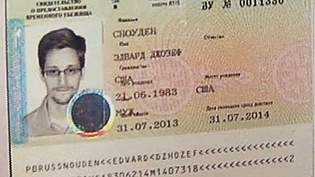 Edward Snowden a obtenu un passeport russe. [AP/Associated Press Television/Keystone]
