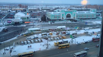 Vue depuis l'hôtel sur la gare de Novossibirsk. [David Collin - RTS]