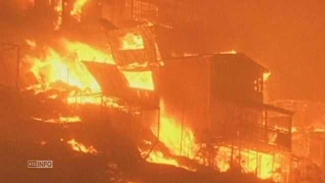 Valparaiso dévasté par un incendie au Chili [RTS]