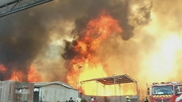 Des murs de flammes à la Valparaiso [RTS]