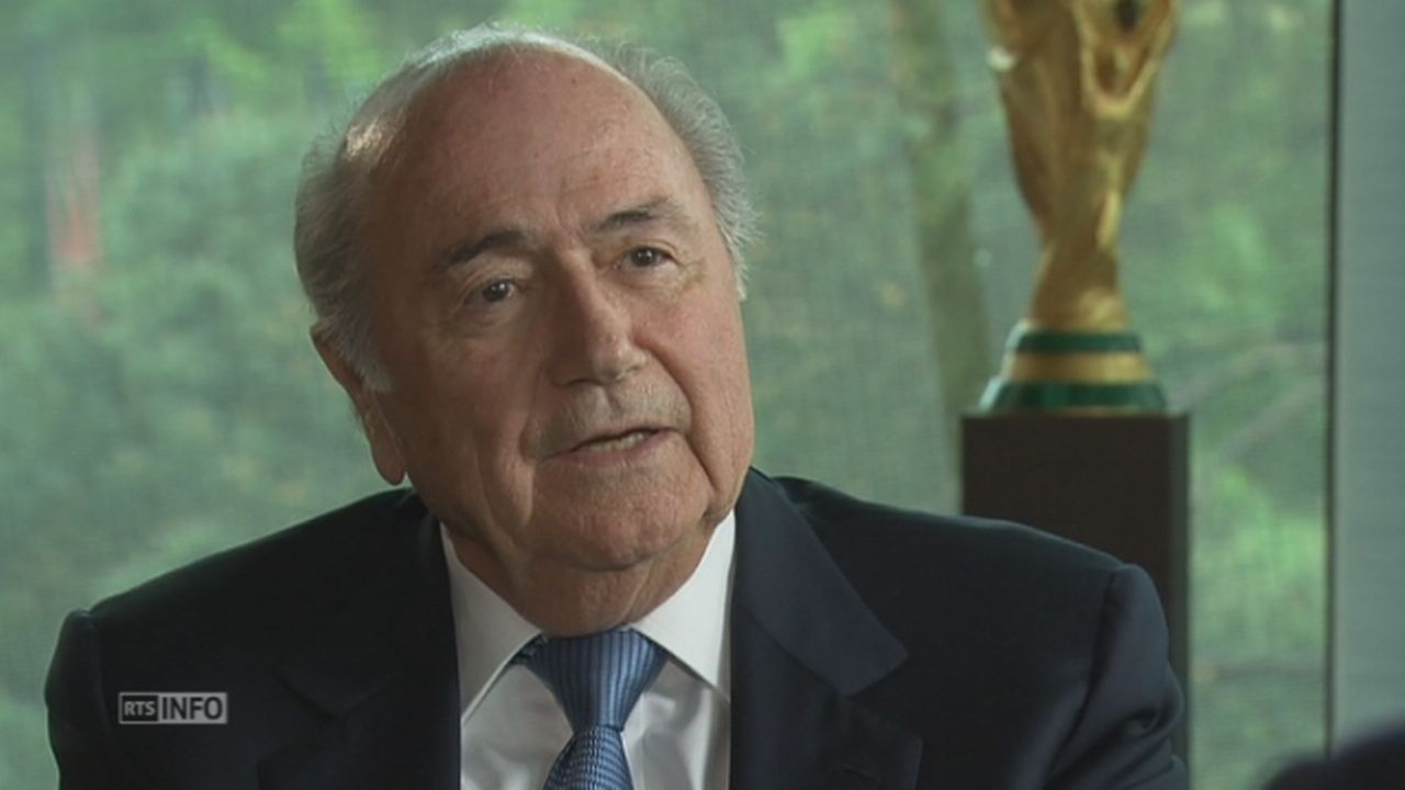 Blatter est candidat à sa propre succession, même à 78 ans. [RTS]