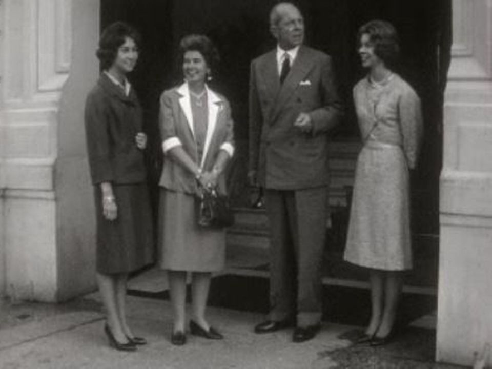 La famille royale de Grèce en Suisse en 1961. [RTS]
