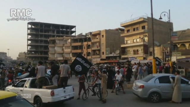 Les djihadistes ont pris Raqqa dans l'est de la Syrie [RTS]