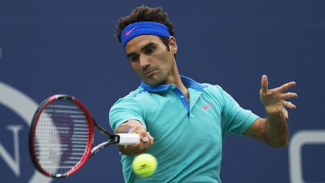Roger Federer a perdu le 1er set contre Marcel Granollers. [EPA/BRIAN HIRSCHFELD - Keystone]
