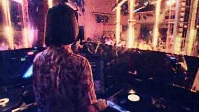 Entrez dans le temple du disco à New York, le fameux club 54. [RTS]