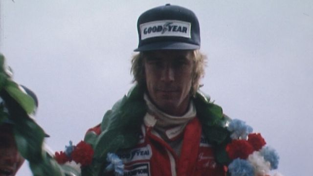 Le pilote automobile James Hunt en 1977. [TSR]