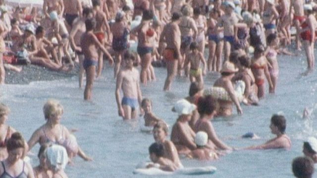 L'été en Crimée [TSR, 1977]