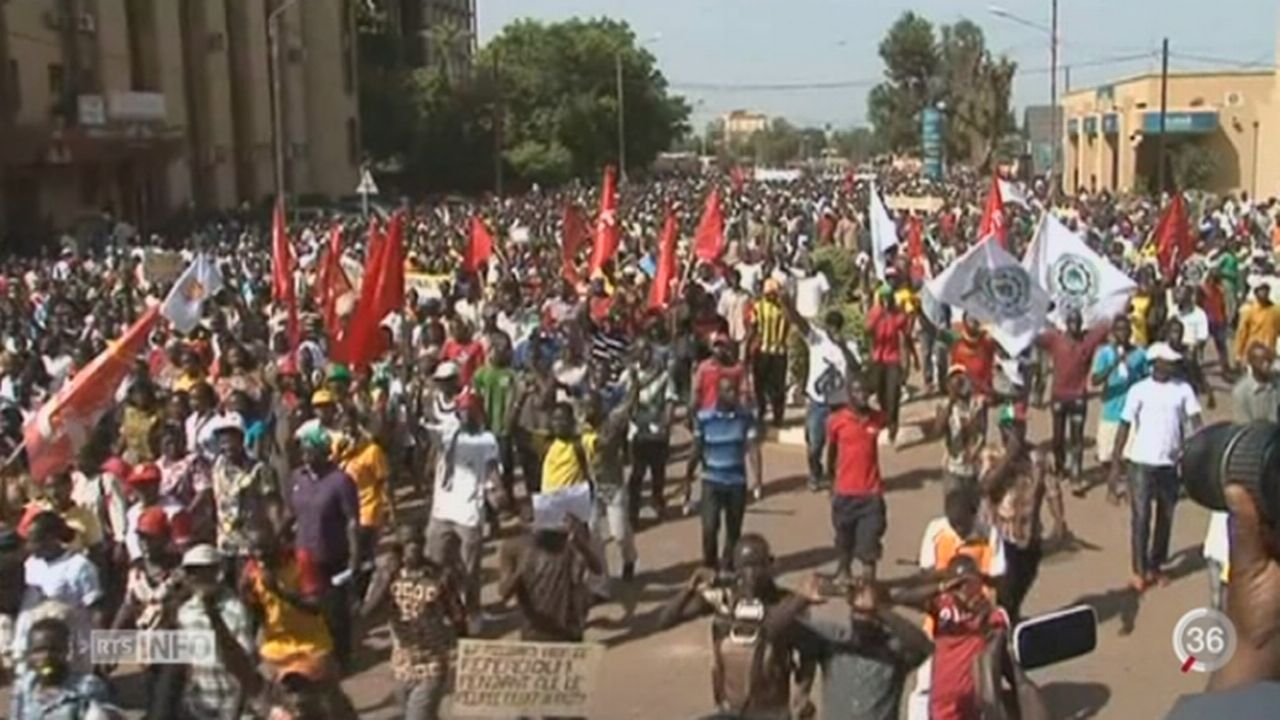 Burkina Faso: les manifestants sèment le chaos à Ouagadougou [RTS]