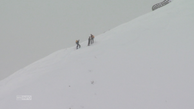 Le sommet du Piz Vilan (GR) où une coulée a emporté 9 skieurs [RTS]