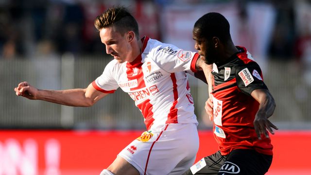 En football, le FC Sion a rendez-vous avec la coupe suisse en quart de finale contre Aarau. [Laurent Gilliéron - Keystone]