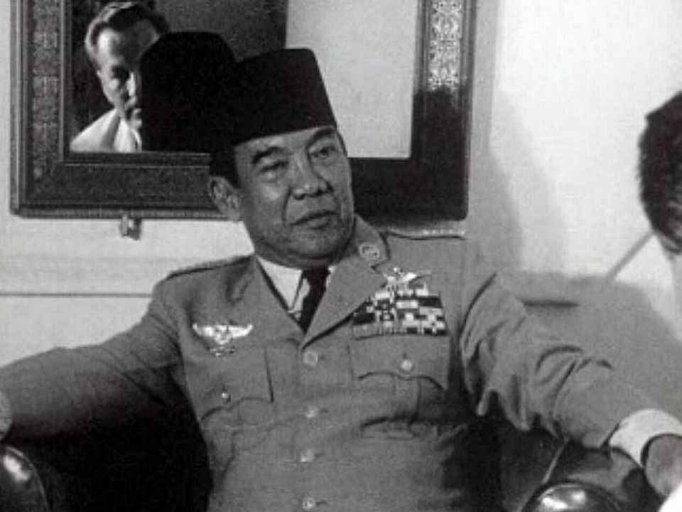 Interview du président indonésien peu avant sa chute.