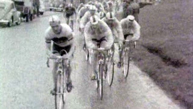 Pasquale Fornara remporte le Tour en 1956.