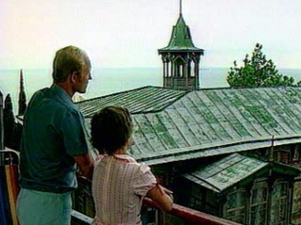 Au bord de la Mer Noire avec une famille russe en vacances. [RTS]