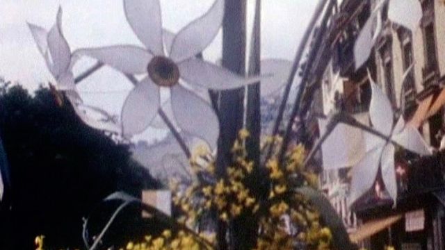 Le corso fleuri de la Fête des narcisses à Montreux en 1954. [RTS]