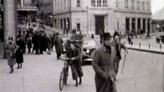 Lausanne en temps de guerre en 1940 filmée par le Cinéac. [RTS]