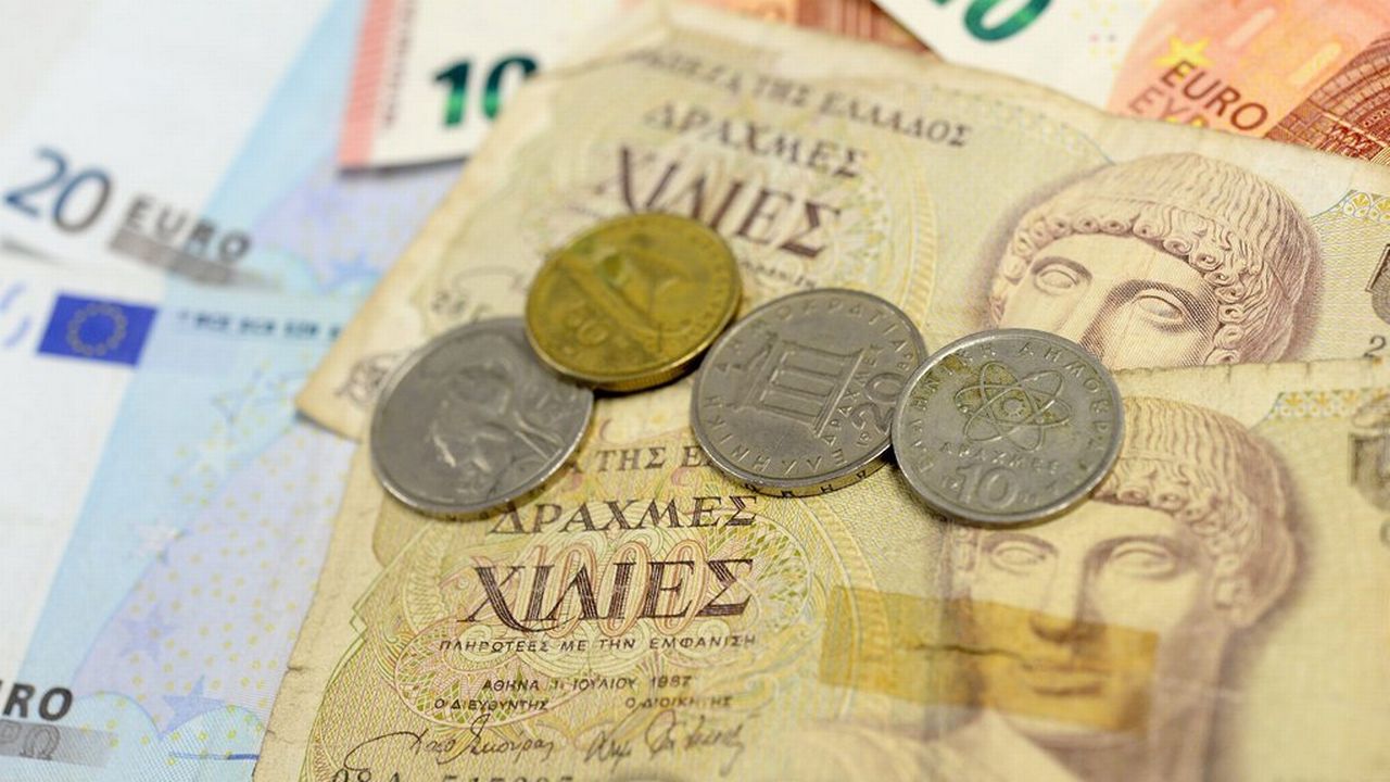 La drachme a été la monnaie nationale grecque jusqu'en 2000. [Roland Schlager - EPA - Keystone]