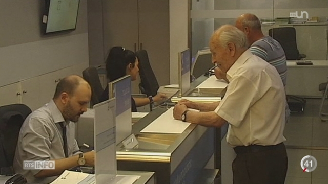 Grèce: les banques ont rouvert après trois semaines de fermeture [RTS]