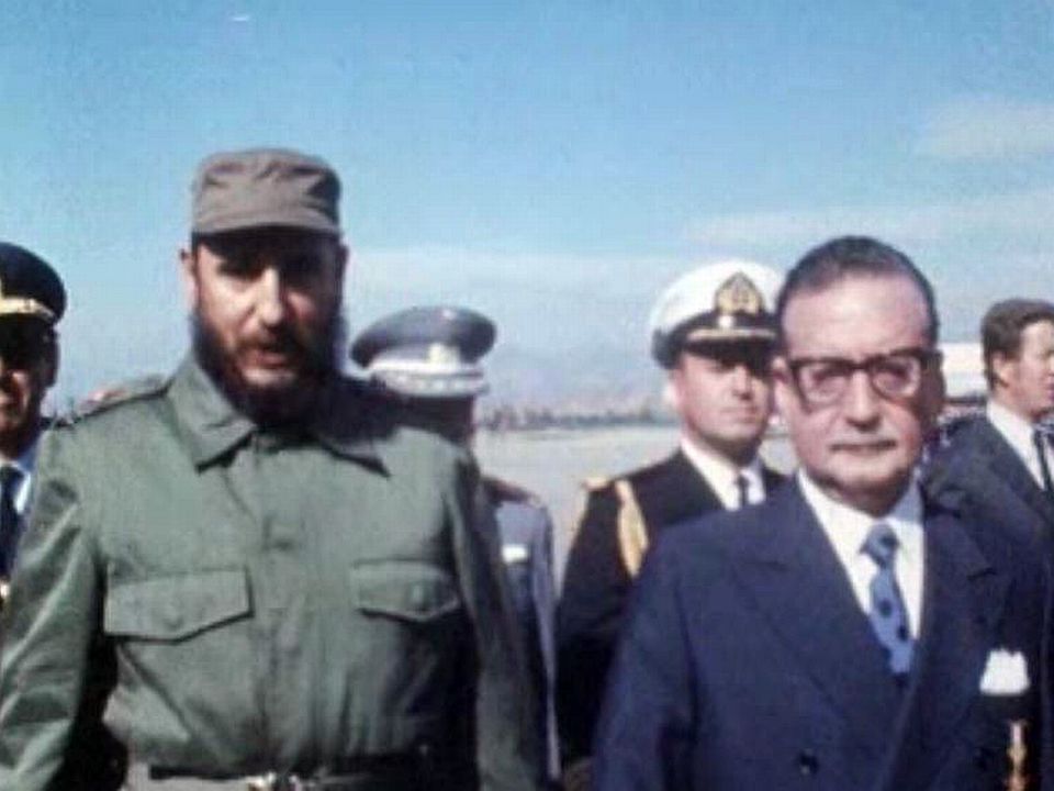 Le président chilien Salvador Allende reçoit Fidel Castro.