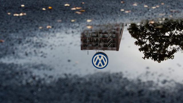 Le scandale VW met aussi en danger de nombreux sous-traitants du géant de l'automobile. [Julian Stratenschulte - EPA/Keystone]