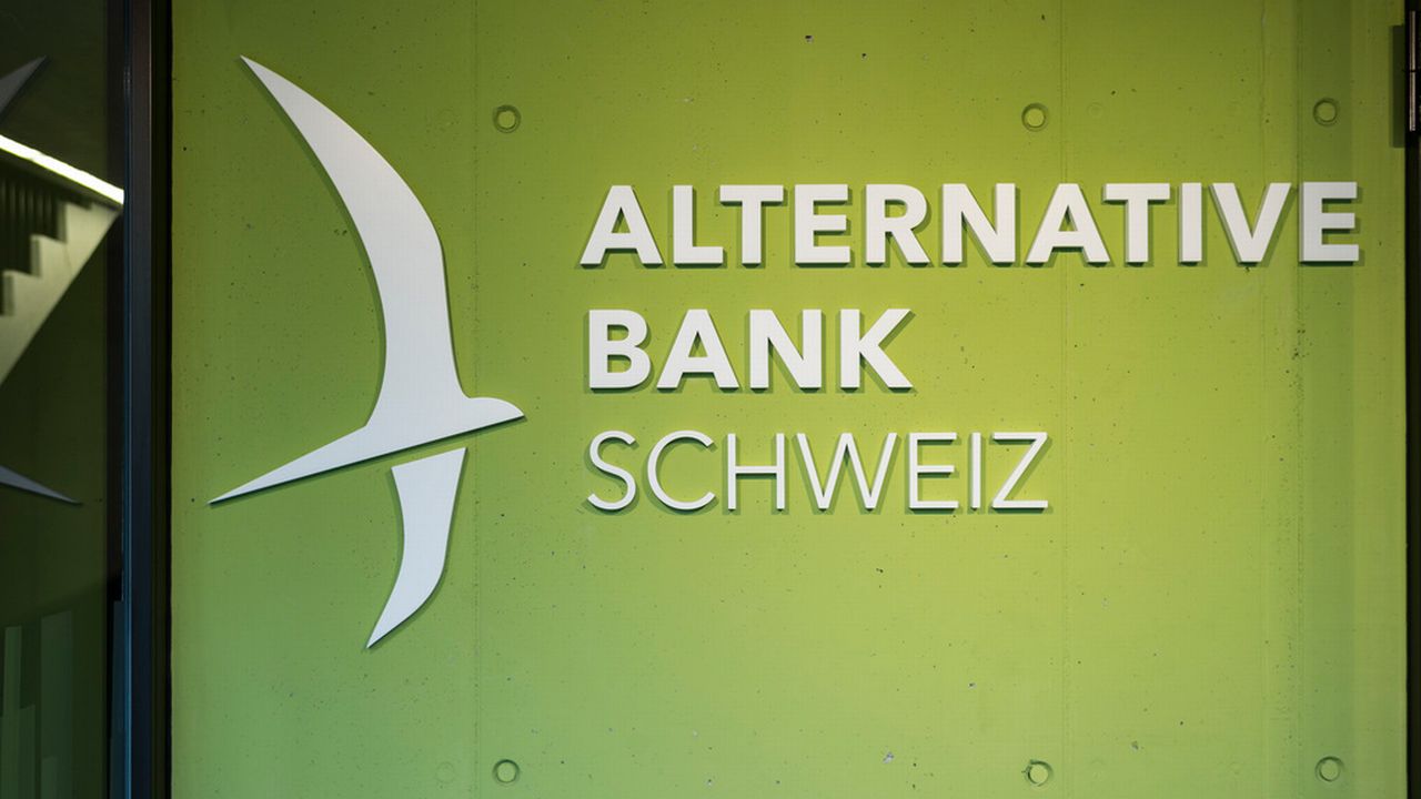 La Banque alternative suisse première à introduire des taux d'intérêt négatifs. [Alessandro Della Valle - Keystone]