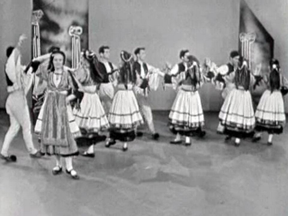 Le sirtaki n'est pas la seule danse du folklore grec. [RTS]
