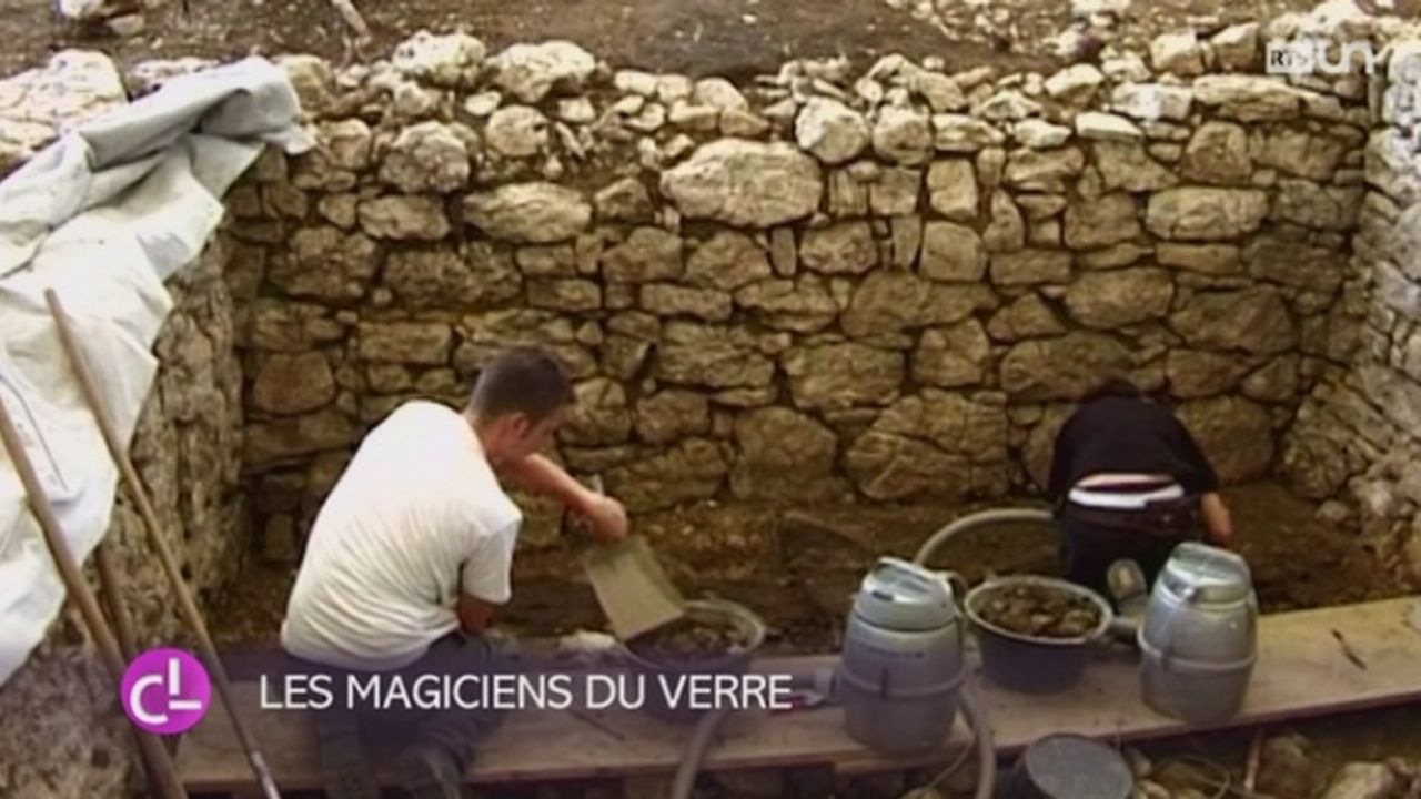 BE: le canton dévoile le résultat de 10 ans de fouilles archéologiques à Court dans le Jura bernois [RTS]