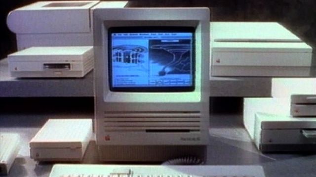 Ordinateur Macintosh PowerPC. [RTS]