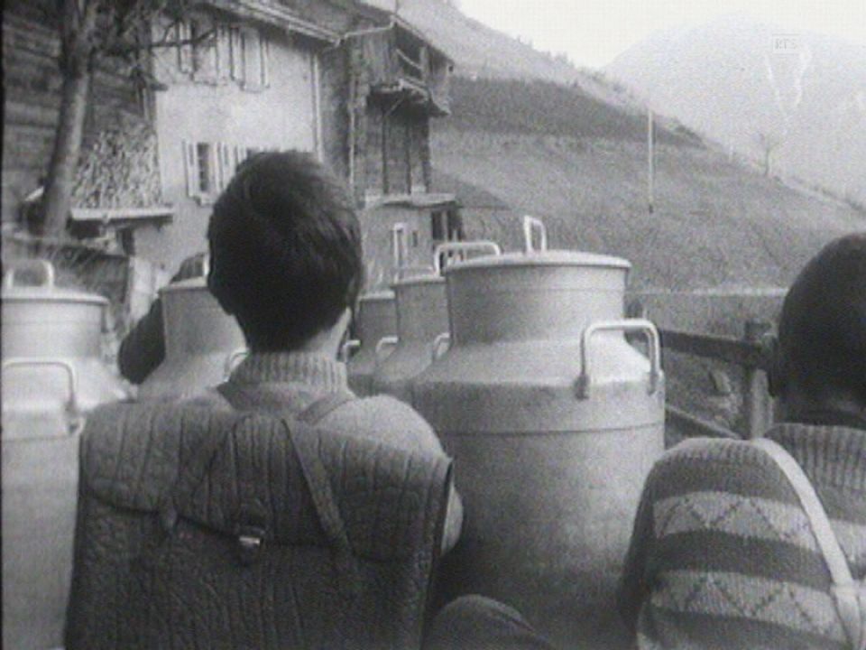 Le village de la Rosière en 1964. [RTS]