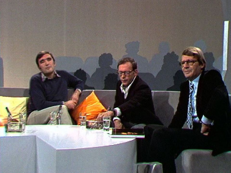 Christian Defaye (à droite), avec Jean-Louis Trintignant et Michel Soutter en 1977. [RTS]