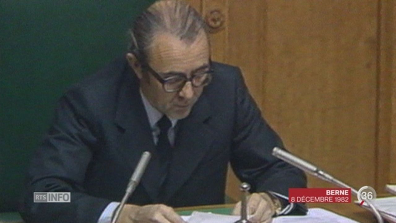 L'ancien conseiller fédéral Alphons Egli est décédé à 91 ans [RTS]