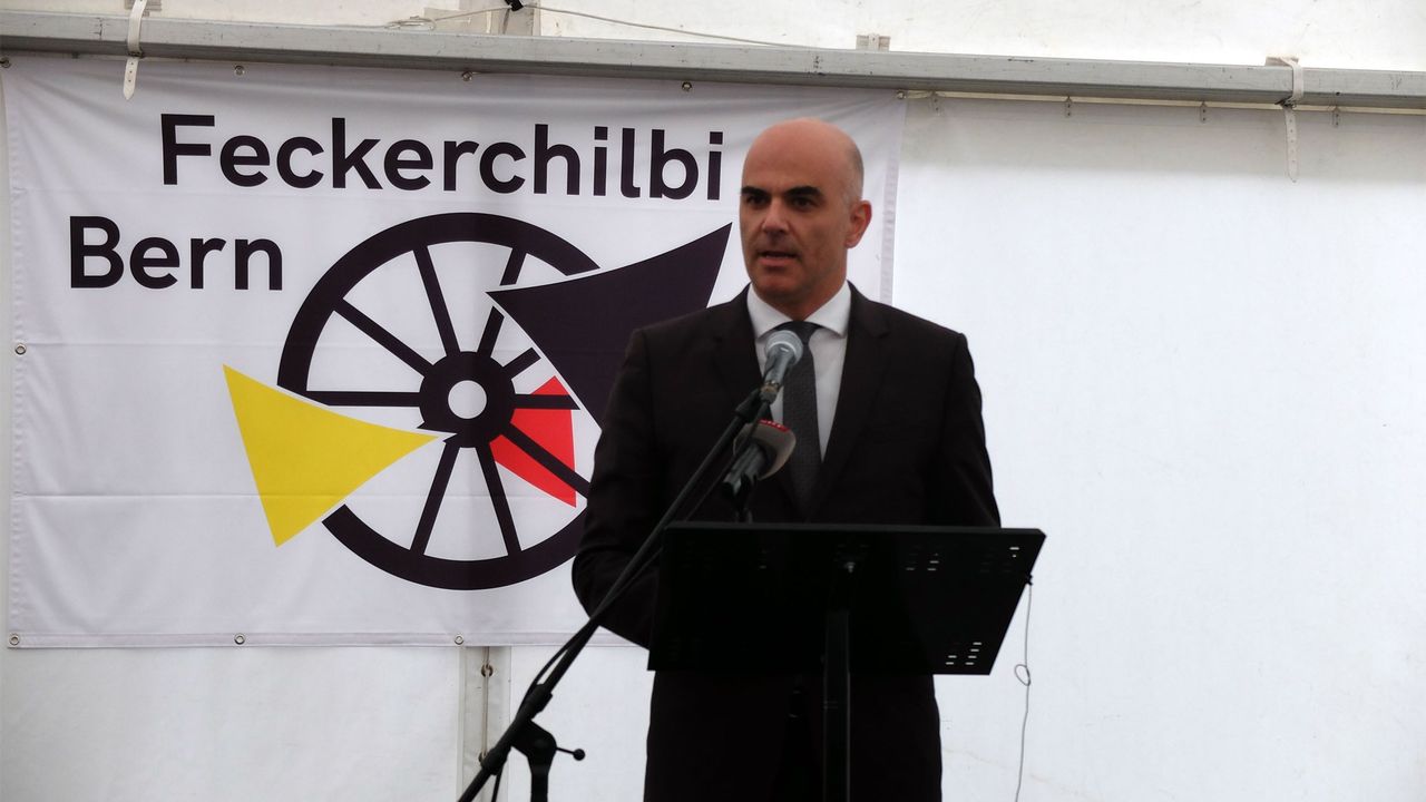 Alain Berset a lancé à Berne les festivités du "Feckerchilbi", fête traditionnelle des communautés Yéniches et Sinti. [Alain Arnaud - RTS]