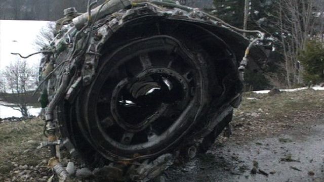 Débris d'un avion militaire Mirage en 1997. [RTS]