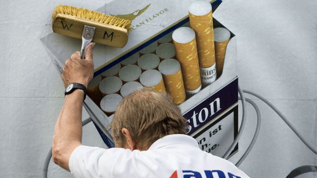 La publicité pour le tabac ne sera pas restreinte. [GaËtan Bally - Keystone]