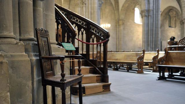 La chaise du réformateur Jean Calvin dans la cathédrale de Genève. [Martial Trezzini - Keystone]