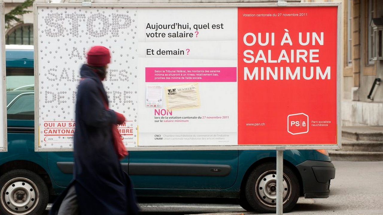 Le salaire minimum avait été approuvé par les Neuchâtelois en novembre 2011. [Sandro Campardo - Keystone]