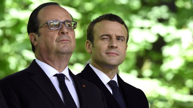 François Hollande et Emmanuel Macron: d'une présidence à l'autre. [Eric Fefferberg - Pool/AFP]