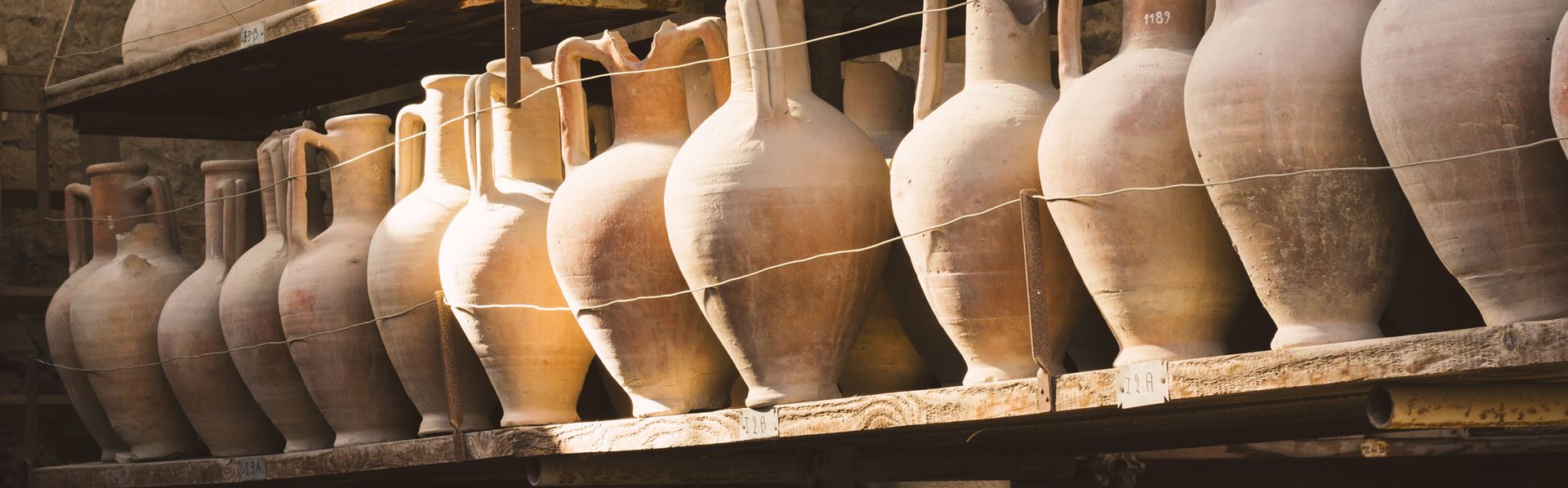 Des découvertes anciennes et des artefacts dans la ville antique de Pompéi en Italie. [Michal - Fotolia]